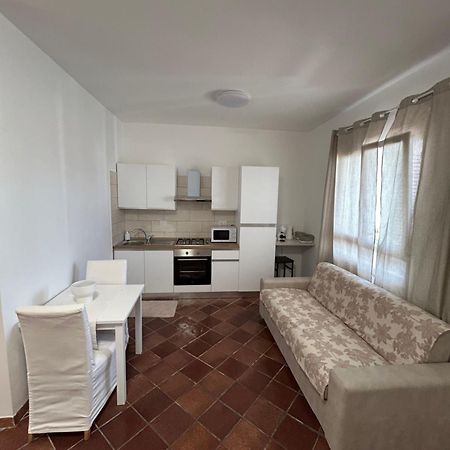 Fly & Stay Apartments 菲乌米奇诺 外观 照片