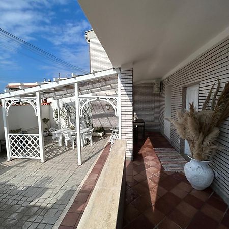 Fly & Stay Apartments 菲乌米奇诺 外观 照片